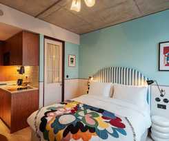 room2 Chiswick Hometel