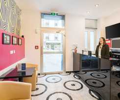 Best Western Plus Celebrity Suites