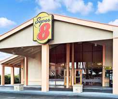  Super 8 by Wyndham Kissimmee/Maingate/Orlando Area 