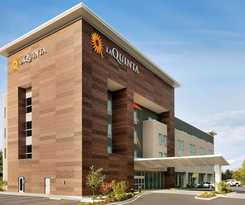 Hotel La Quinta Inn and Suites By Wyndham Burlington