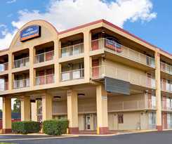 Hotel Super 8 by Wyndham Nashville Downtown