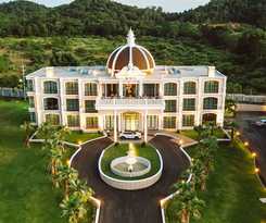 Grand Lord Hoteland Residence