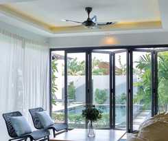 Hotel Blu Boat Luxury Pool Villas