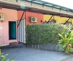 Lux Inn