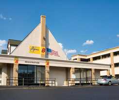 Super 8 by Wyndham Alexandria/Washington D.C. Area