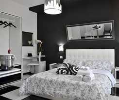 Black and White G&G