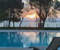 Alexandra Stay Residence