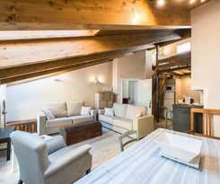 Apartamentos Vino Tinto