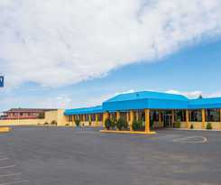 Hotel Days Inn and Suites By Wyndham Clovis