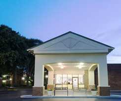 Days Inn by Wyndham Mt Pleasant-Charleston-Patriots Point