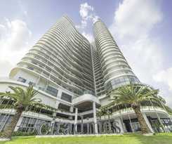 Hotel Citadines Marina Halong