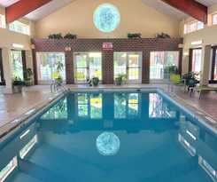 Wyndham Garden Grand Rapids Airport
