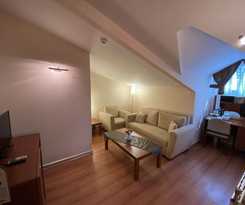 Triada Hotel Gayrettepe