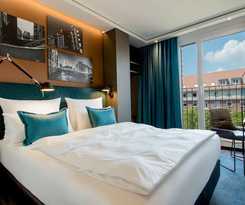 One Hamburg-fleetinsel