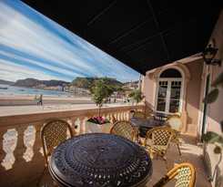 Hotel Storytellers Palace