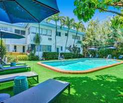 Bay Harbor Suites