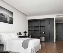 Luxcity and Apartment