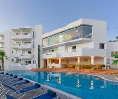 Ferrera Beach Suites and Apartments