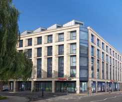 Hampton by Hilton Bath City