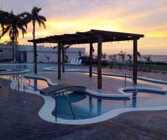 Hotel Castillo del Mar Suites