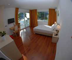 Summer Suite Hotel