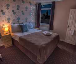 Hotel Number 44 and Bar