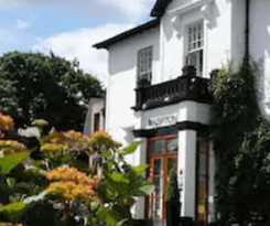 Hotel Castlecary House
