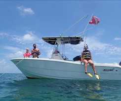 Hotel Coconut Cay Resort and Marina