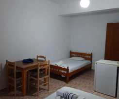 Apartamentos Irini's Olive Garden