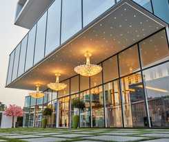 Hotel Number One Oxford Street Hotel and Suites