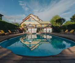 Hotel Socialtel Pucón