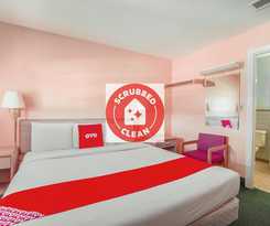 Hotel OYO Durham West Hills