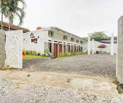 Hostel OYO 90124 Oemah Ratu Syariah