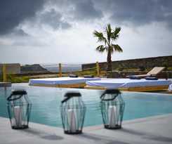 Hotel Myconian Crown Suites