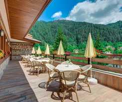 Hotel Shiroka Laka Hotel