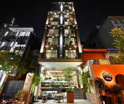 La Opera Saigon