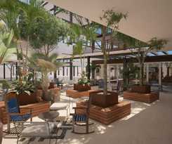 Hotel Wayam Mundo Imperial