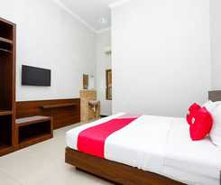  Super OYO 2436 Hotel Kencana
