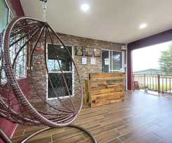 Hotel OYO Home 90285 Pogimpaan Homestay