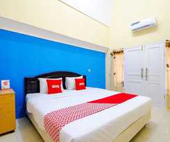 OYO Life 1643 Grand Monica