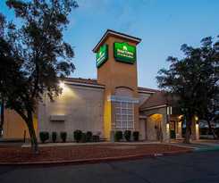 HomeTowne Studios Phoenix - Dunlap Ave