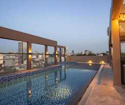 Celine Living Central Suites and Spa