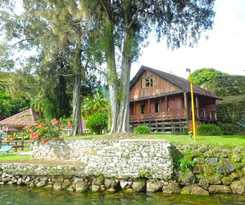 Hotel Tuk Tuk Timbul Bungalows