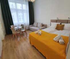  Bagel Residence Old Town