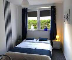 Hotel REDA - Pokoje z niezależnym wejściem