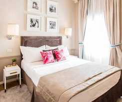  La Malandrina Apartments and Suites