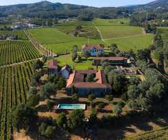 Terra Rosa Country House and Vineyards