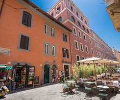 Hotel Piccolo Trevi Suites