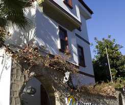 Ozkavak Hotel Kaleici