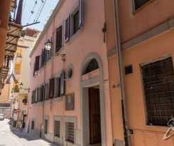 L'Ambasciata de Charme